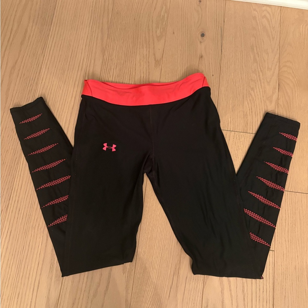 Under Armour Black Leggings with pink Trim
